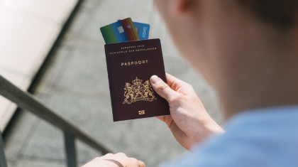 Persona con pasaporte
